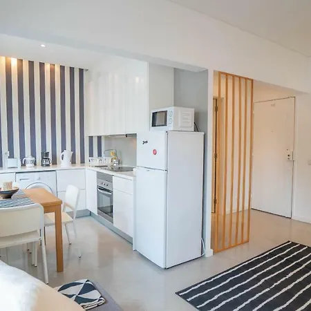 Casual @ 5 De Outubro