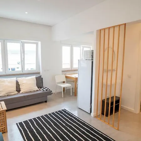 Casual @ 5 De Outubro Апартаменти Лісабон