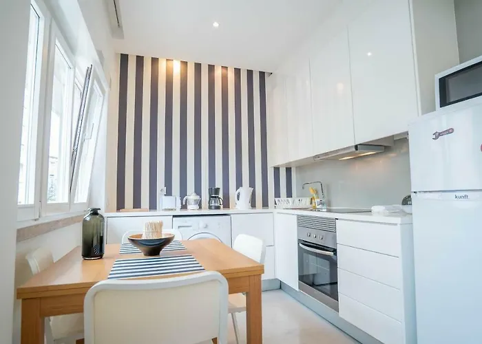 Casual @ 5 De Outubro